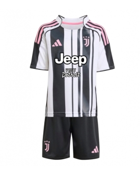 Billige Fotballdrakt Juventus Replika Hjemmedraktsett Barn 2025-26 Kortermet (med bukser)
